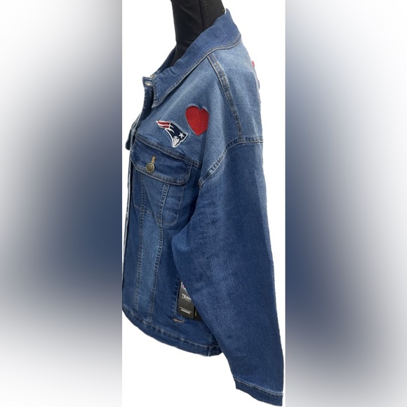 Patriots New England NFL NWT Denim Jean Jacket Embroidered XL 15-17 Football - Picture 4 of 13